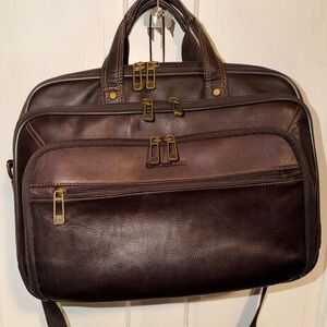 heritage columbian brown genuine leather crossbody bag